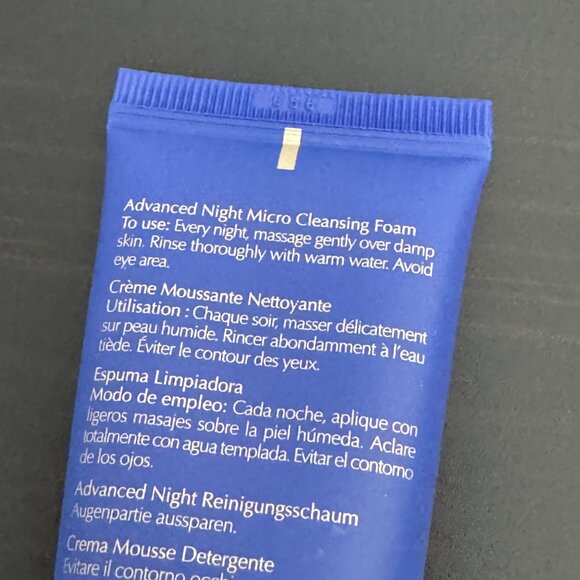 Estée Lauder Advanced Night Micro Cleansing Foam - Picture 9 of 12